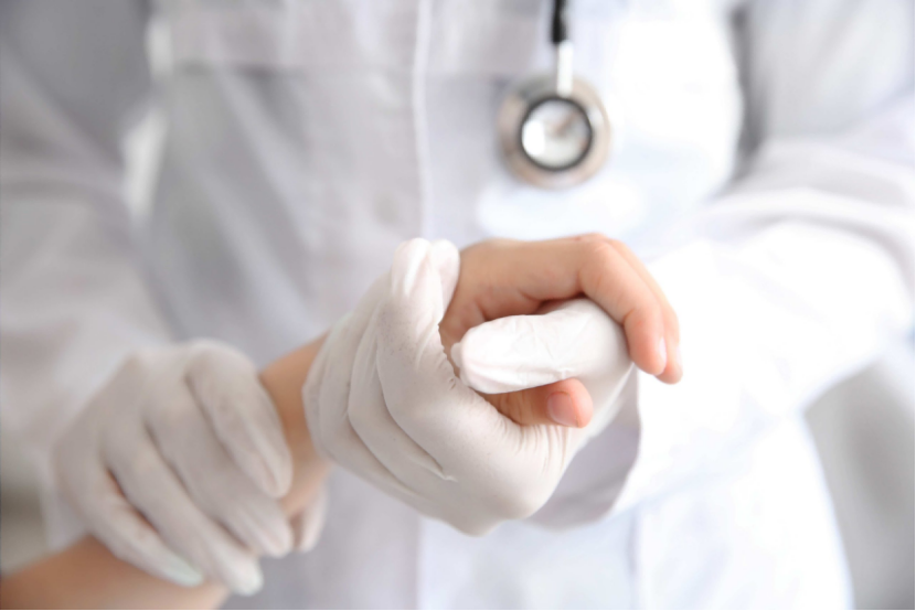 synthetic latex gloves