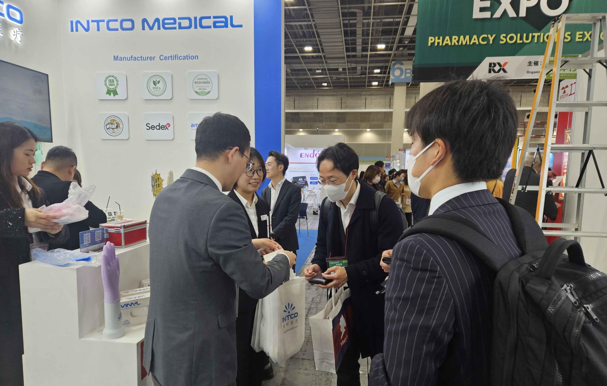 INTCO Leads Eco - Friendly Gloves at MEDICAL JAPAN 2025