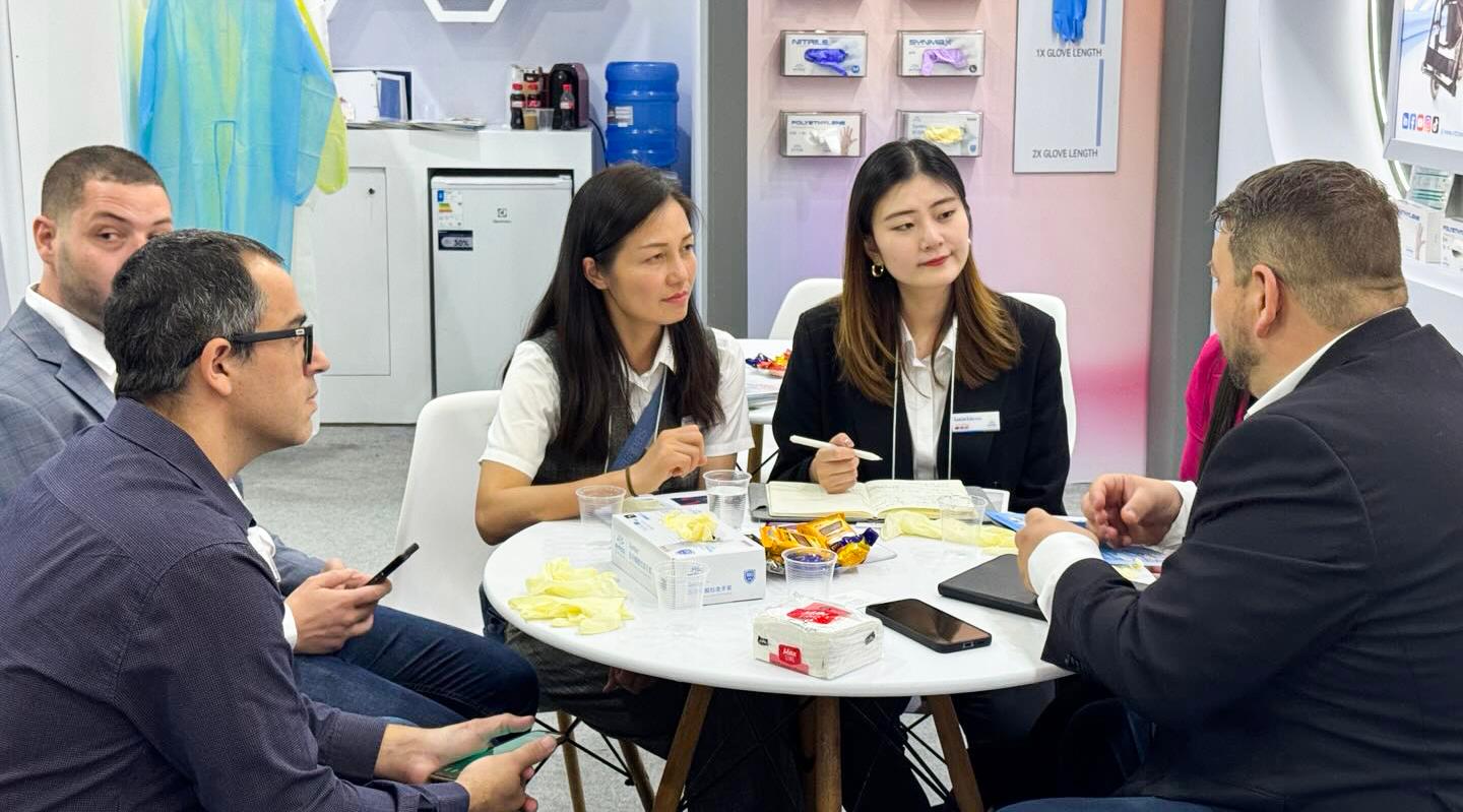 INTCO Highlights Biodegradable Nitrile Gloves at Hospitalar 2025