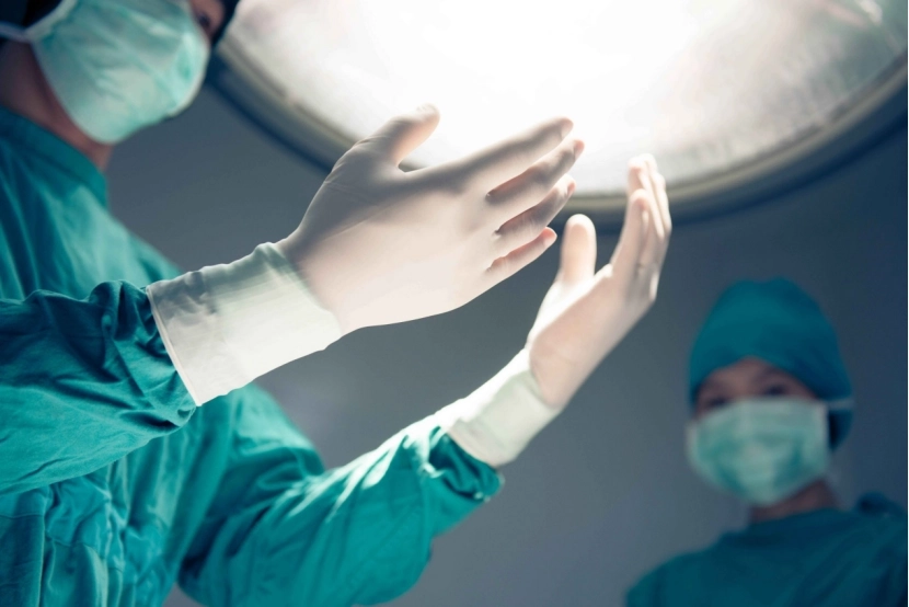 Surgical Gloves