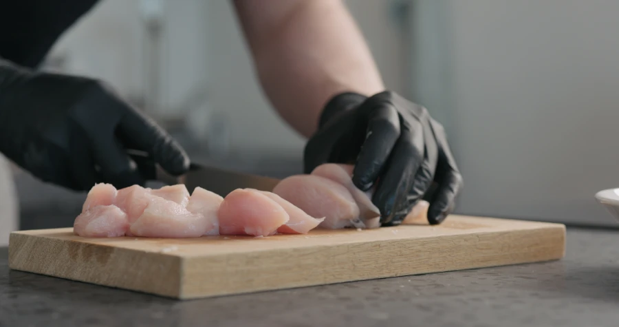 Nitrile Gloves for Cutting Chicken