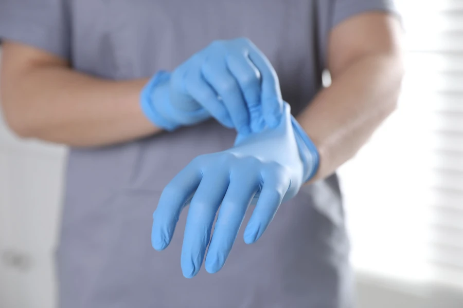 XL disposable gloves for medical use