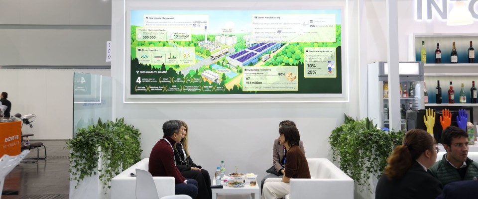 Global Leader INTCO Medical Debuts New Innovations at MEDICA 2025 Trade Fair