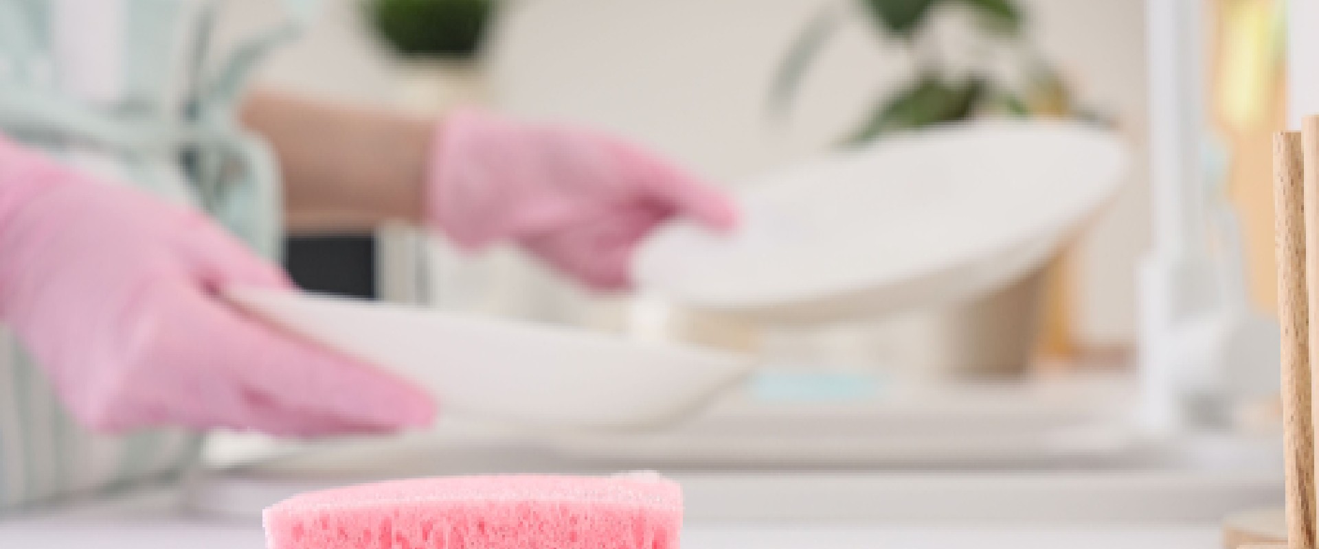 Synguard G3 pink nitrile gloves blend style functionality protection for efficient household chores durable comfortable cleaning essential