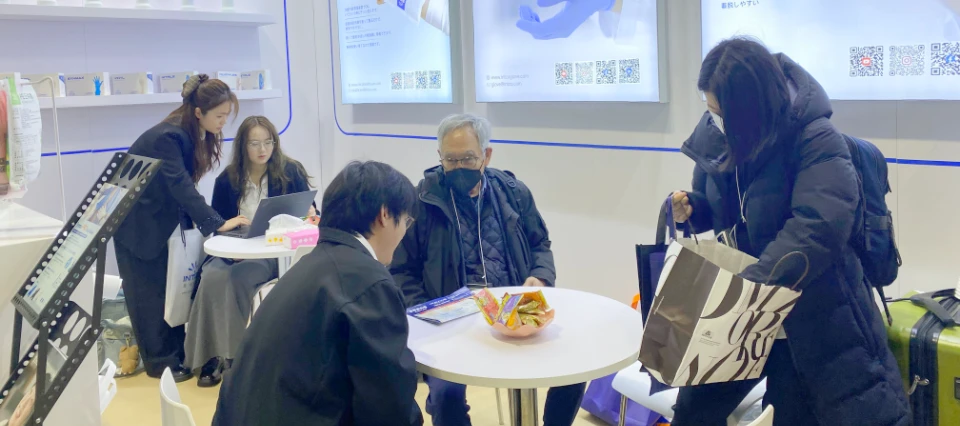 INTCO Medical Demonstrates Synmax Pro Disposable Gloves Technology